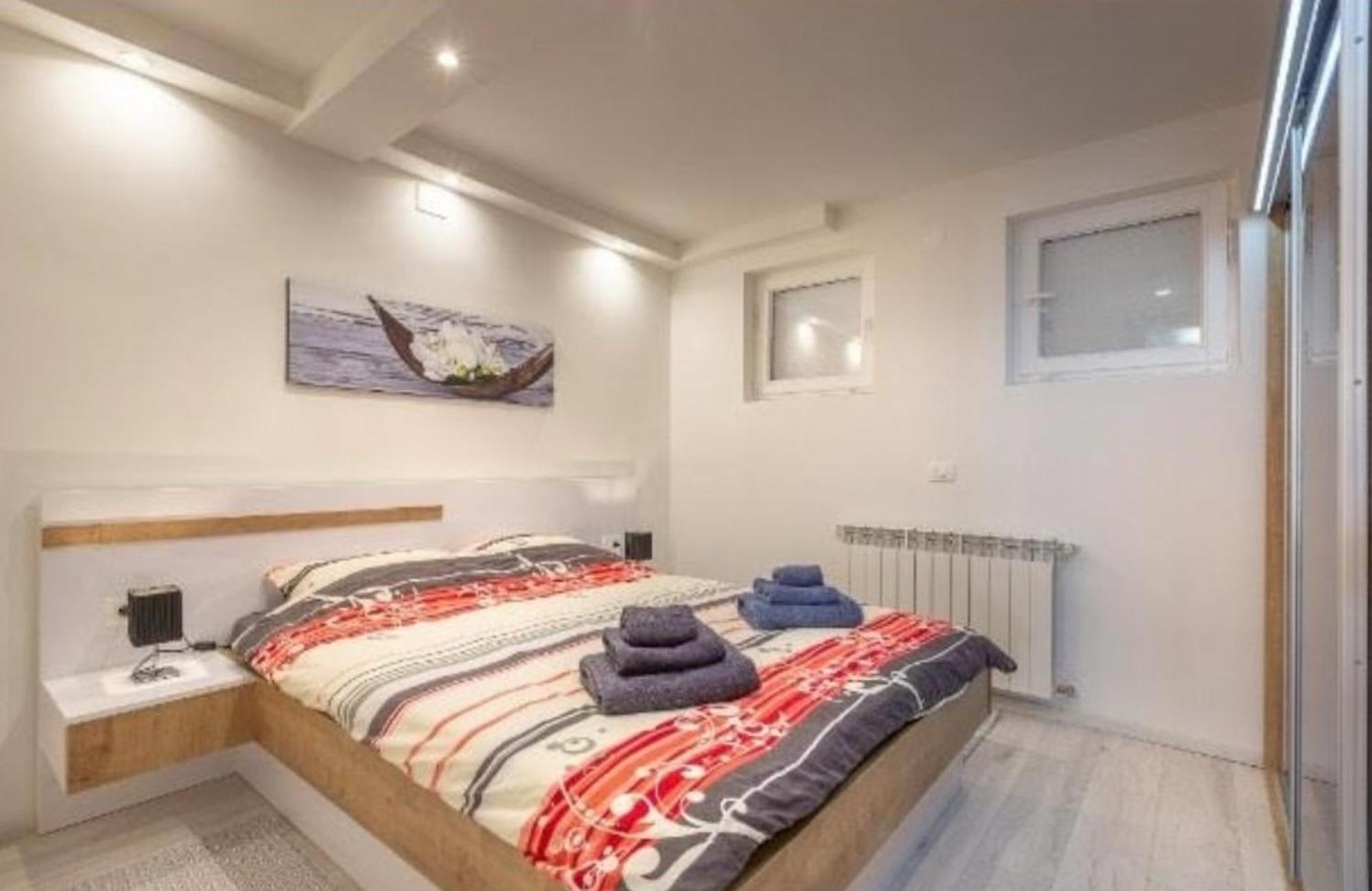 Appartamento Newly Renovated App Goran Umago Esterno foto